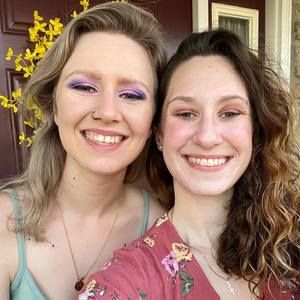 Meet your Posher, Olivia